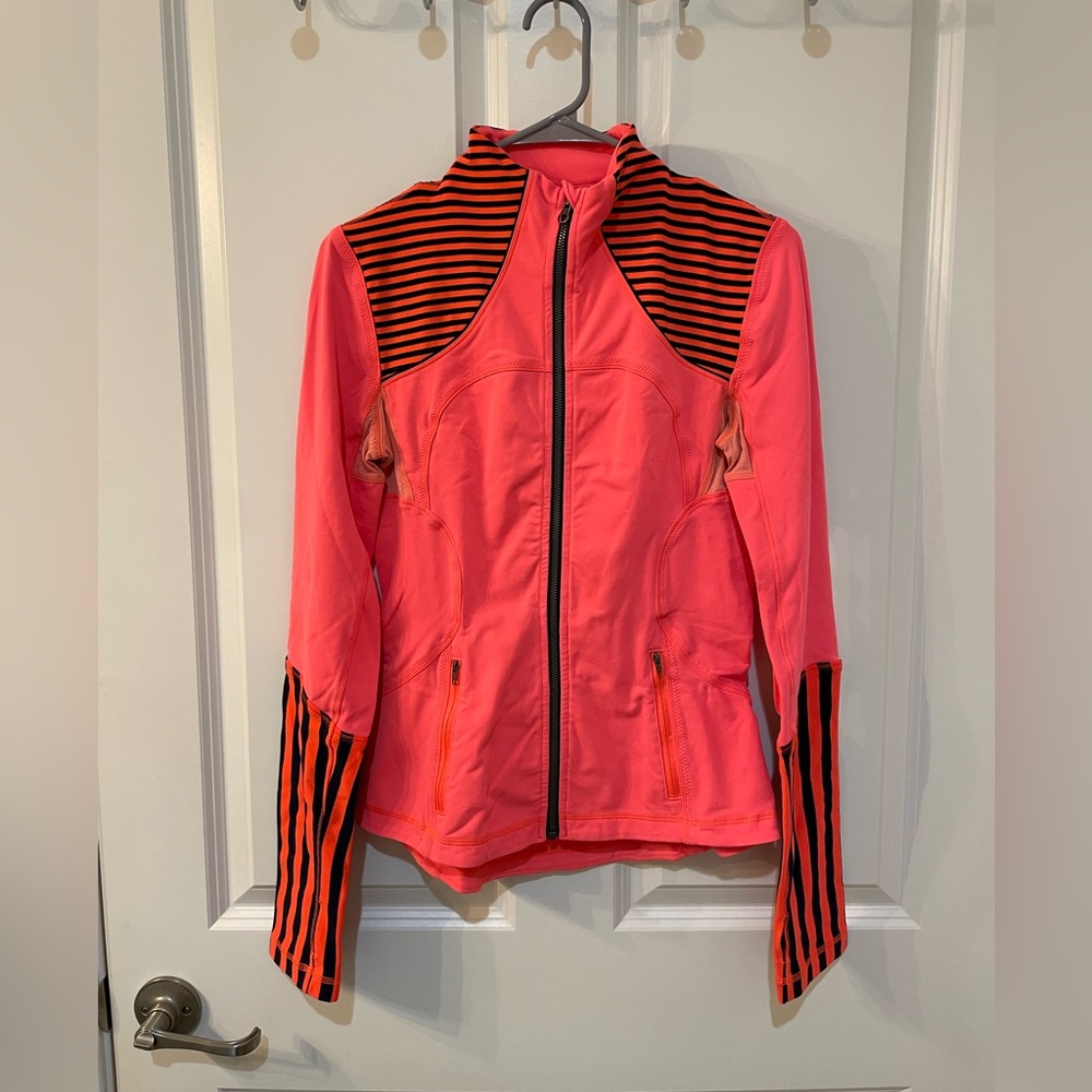 Lululemon Define Jacket size 6